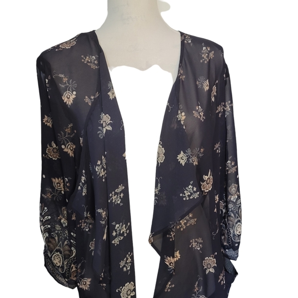 Band of Gypsies Tops - Band of gypsies sheer kimono cardigan cover up blue floral pattern size medium